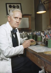 图片[1]-亚历山大·弗莱明 蘇格蘭生物學家，藥理學家和植物學家 - 俊才汇-俊才汇